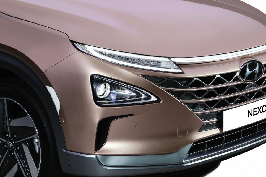 Детали экстерьера Hyundai NEXO 2018 года  (WW) (фото 9 из 41)